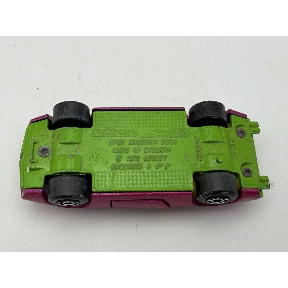 Vintage Matchbox Lesney No. 32 Maserati Bora Magenta Pink Made in England